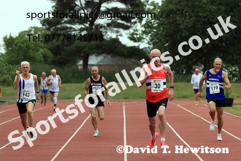 200 metres, 2025 NEMAA Track and Field, Monkton. Photo: David T. Hewitson/Sports for All Pics